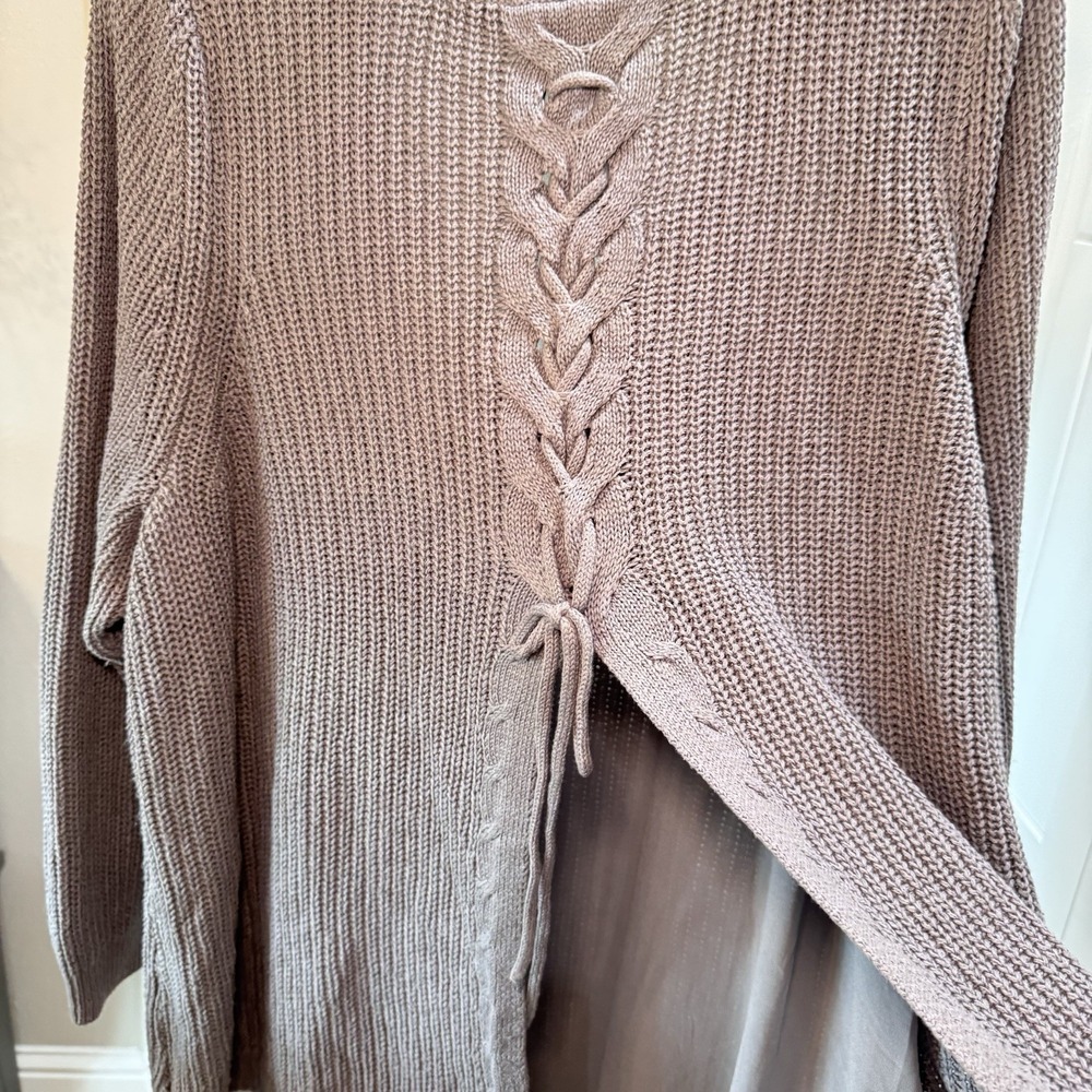 Torrid Sweater Womens Size 4 Gray Lined Braided V Neck‎ Boho Hippie Chunky Knit - Picture 4 of 7